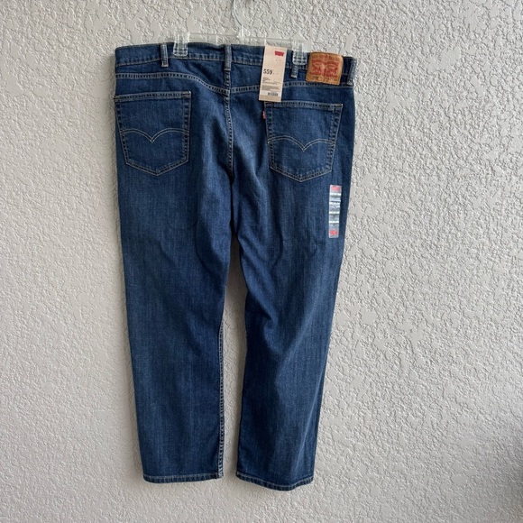 Levi's 559™ Men's 42x30 Blue Jeans - Picture 2 of 4